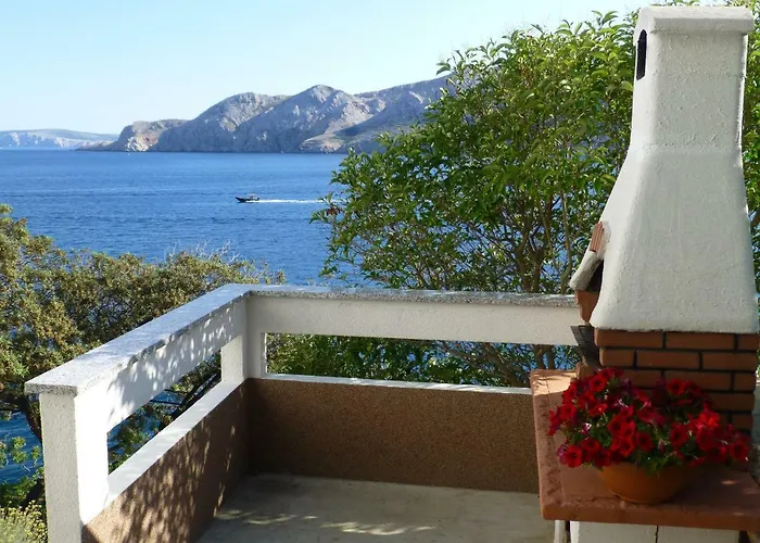 Apartment Kricin 1 Baska (Krk)